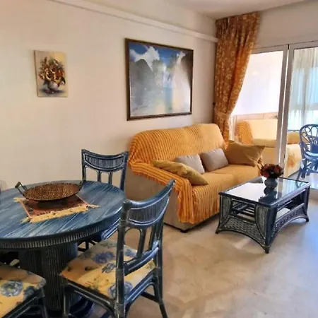 Gemelos 22-1-6 Apartment *